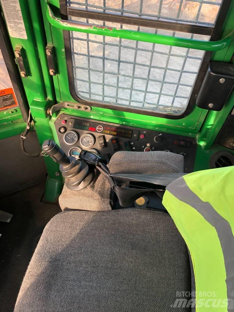 John Deere JX 770 Валочно-пакетирующие машины