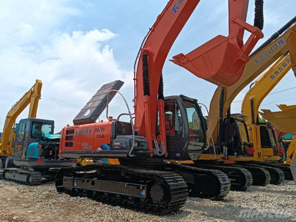 Hitachi ZX 200 Малые экскаваторы 7т-12т