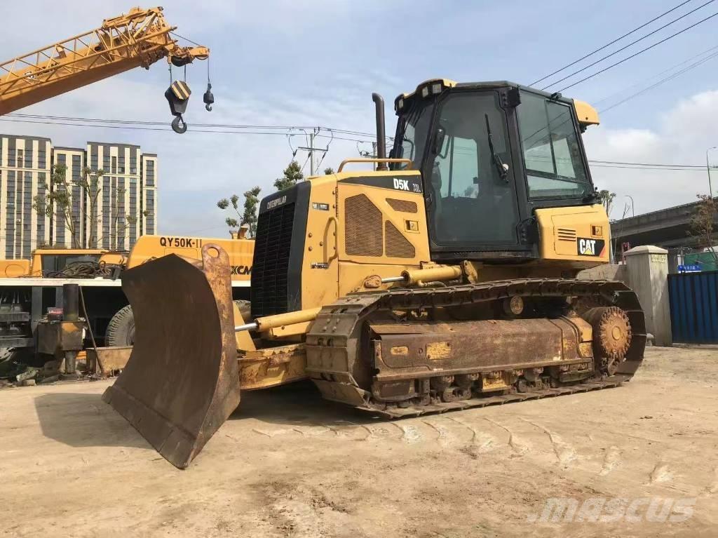 CAT D 5 K Гусеничные бульдозеры