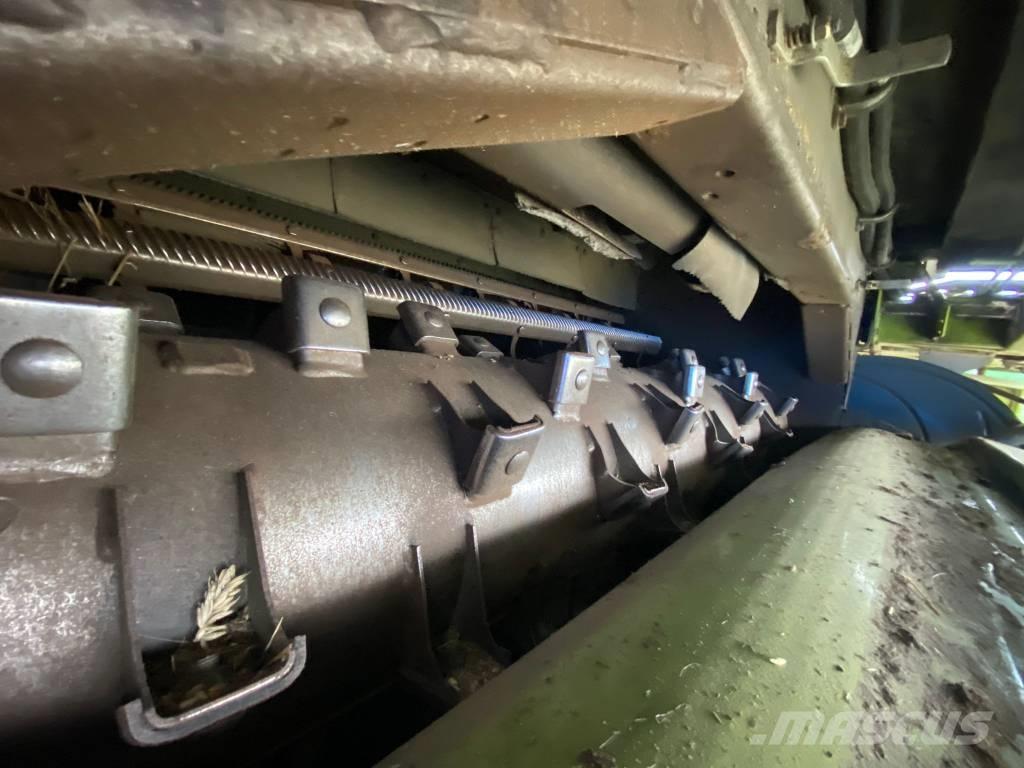 CLAAS Lexion 670 Зерноуборочные комбайны