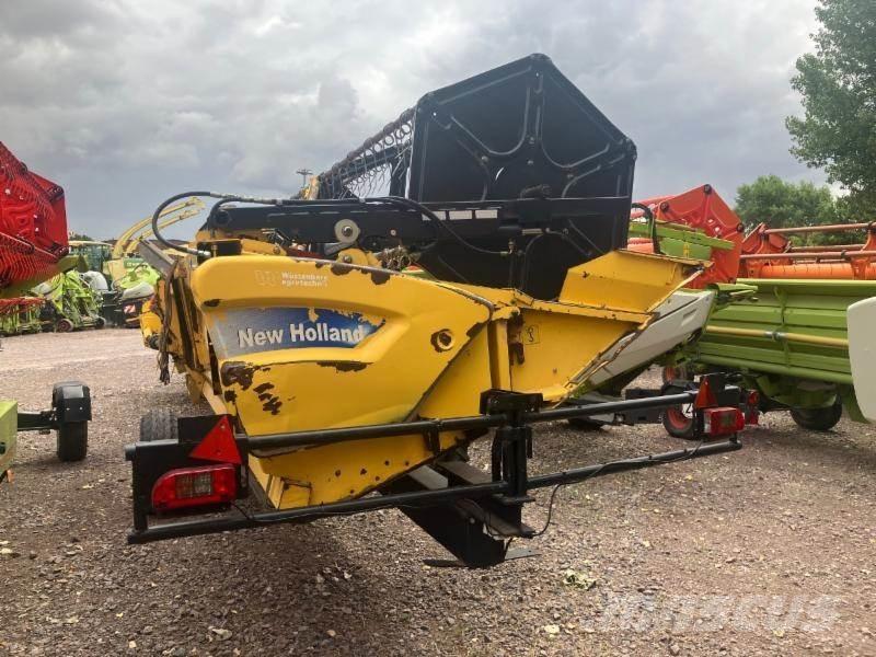 New Holland CR 980 Зерноуборочные комбайны