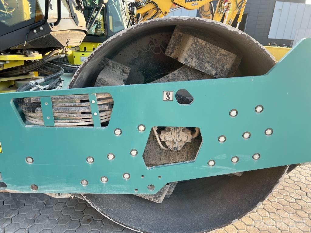 Ammann ARS 130 Пневматические катки