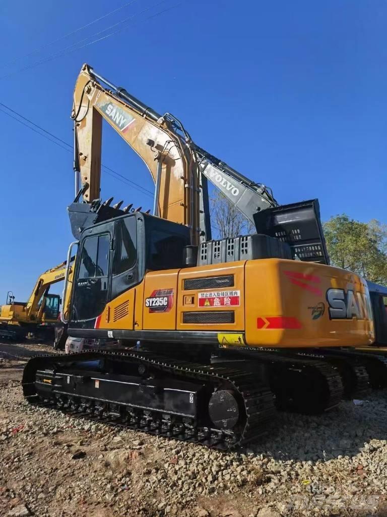 Sany 235C Гусеничные экскаваторы