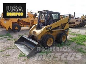 CAT 252B3 Мини-погрузчики