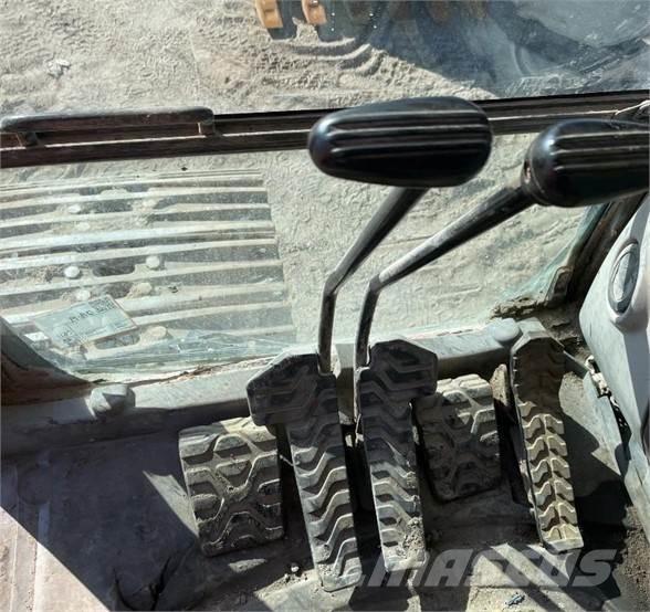 CAT 330DL Гусеничные экскаваторы