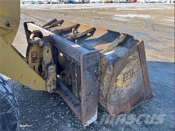 CAT 924HZ Фронтальные погрузчики