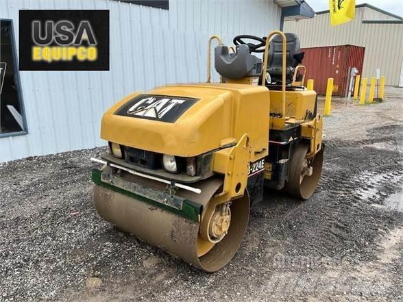 CAT CB-224E Грунтовые катки