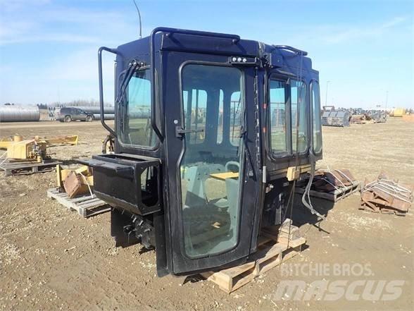 CAT D6R Кабины и интерьер
