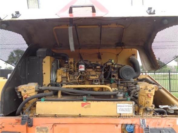 CAT PS-360B Пневматические катки