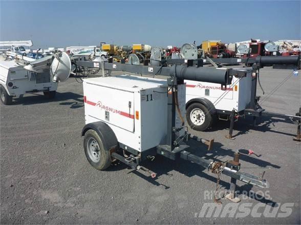 Magnum MLT3060 Осветительные установки