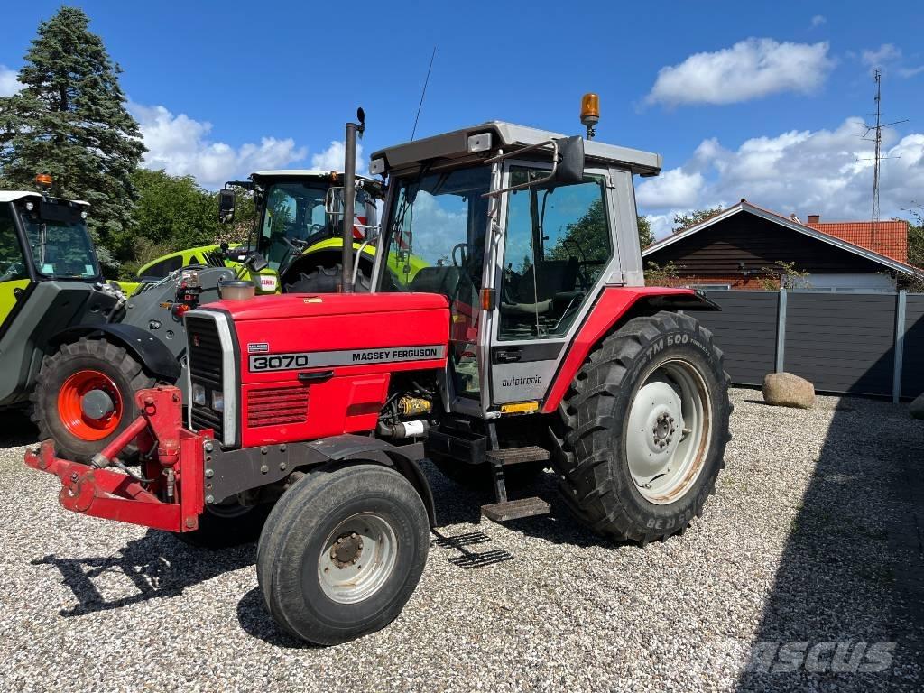 Massey Ferguson 3070 Трактора