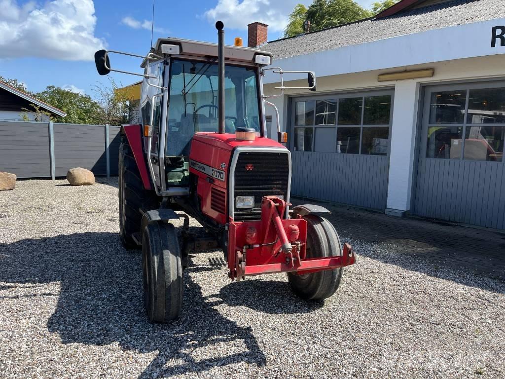Massey Ferguson 3070 Трактора
