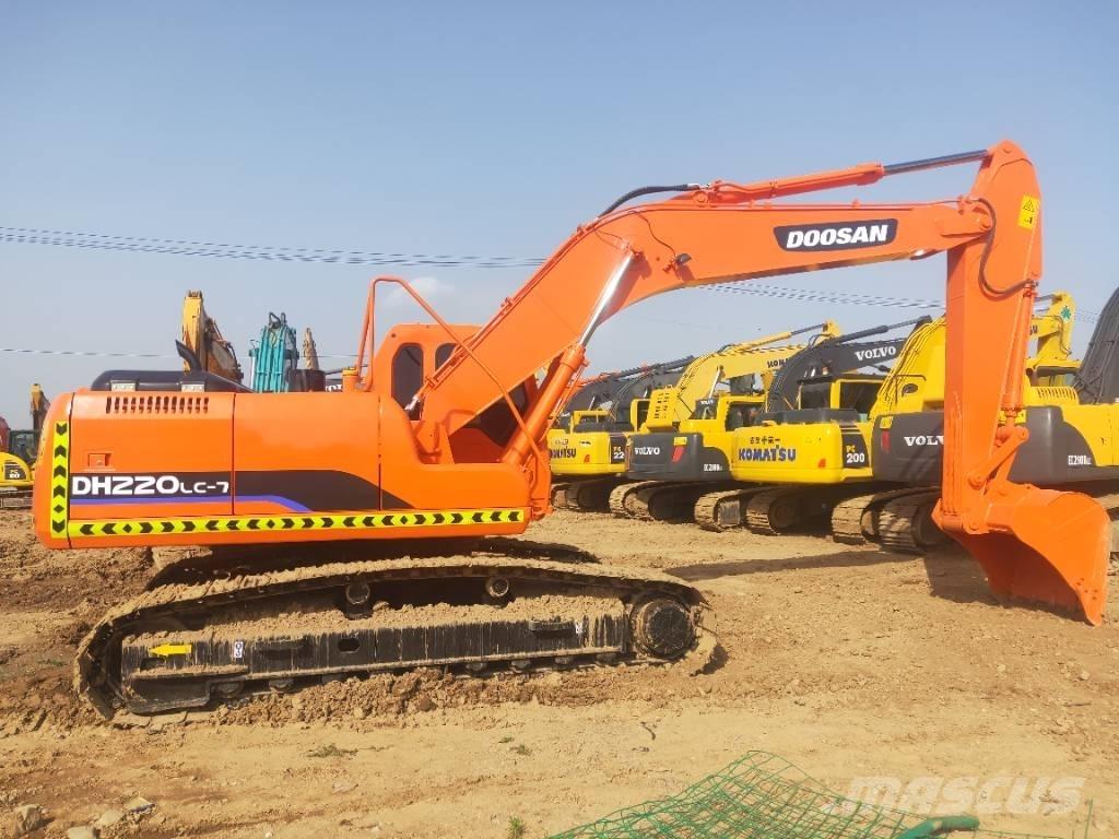 Doosan DH220LC-7 Гусеничные экскаваторы
