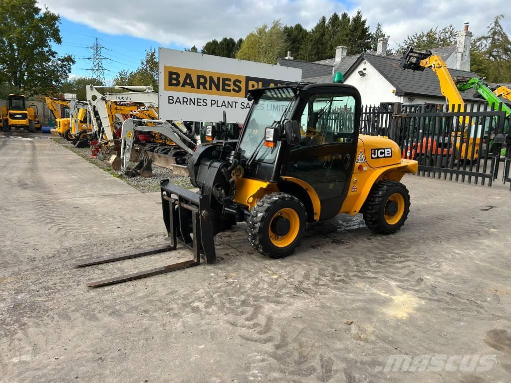 JCB 520-40 Телескопические погрузчики