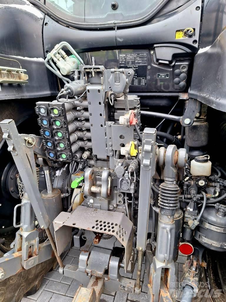 Valtra T 254 Трактора