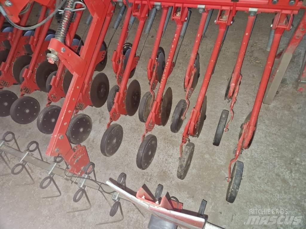 Kuhn HR4003D Комбинированные сеялки