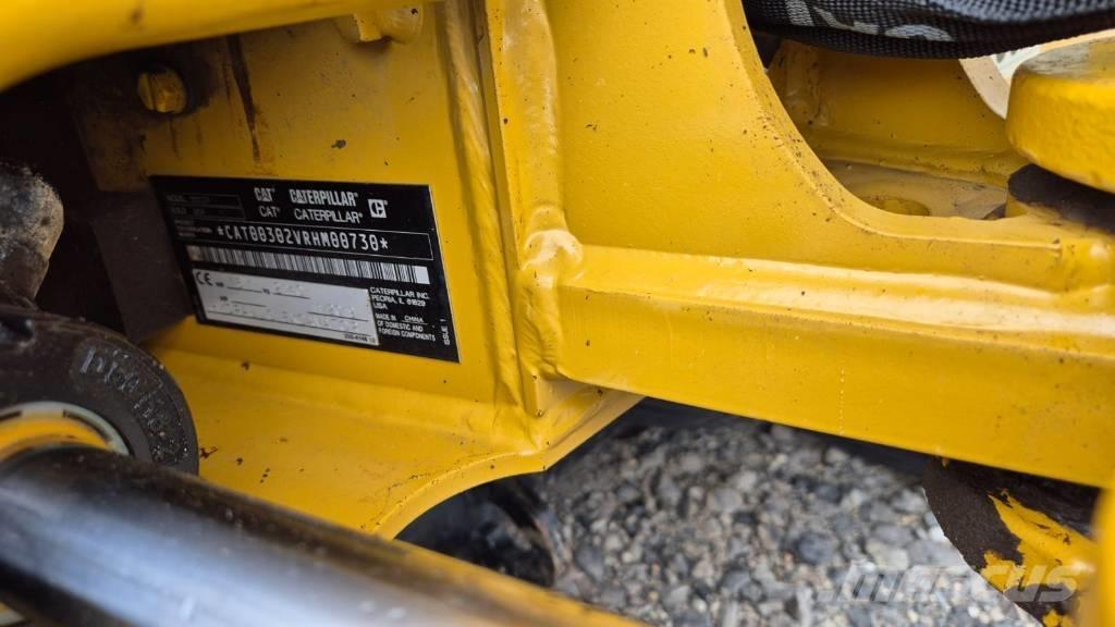 CAT 302 CR Мини-экскаваторы