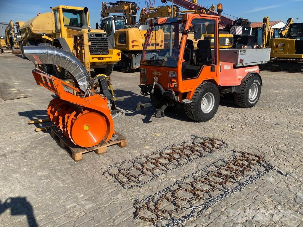 Holder C3.42 NVT Коммунальные машины