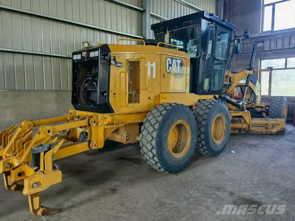 CAT 140 GC Грейдеры