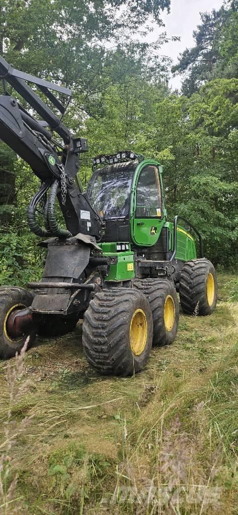 John Deere 1070e Харвестеры