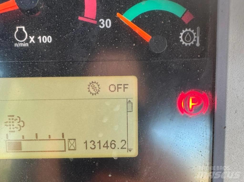 CAT D 6 T LGP Гусеничные бульдозеры