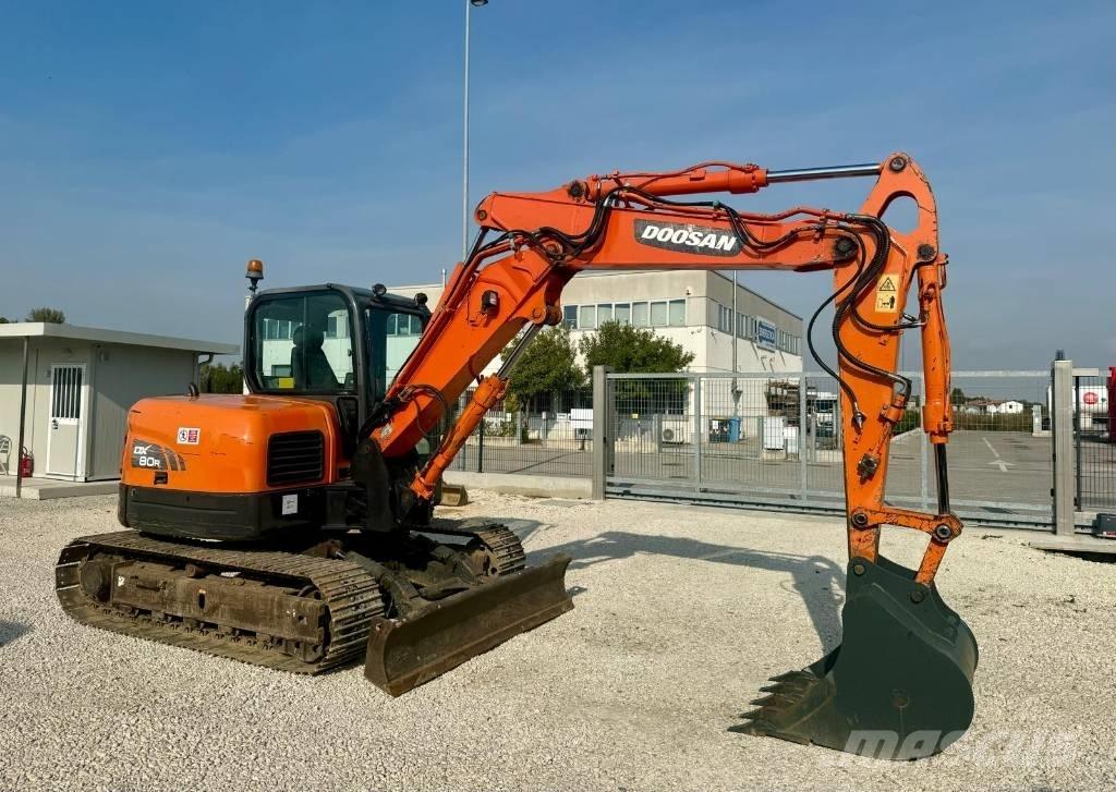 Doosan DX 80 R Малые экскаваторы 7т-12т