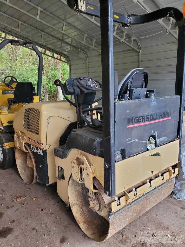 Ingersoll Rand DD 24 Катки тротуарные