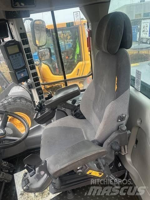Volvo L180H Фронтальные погрузчики