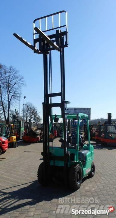 Mitsubishi FG25N Газовые погрузчики