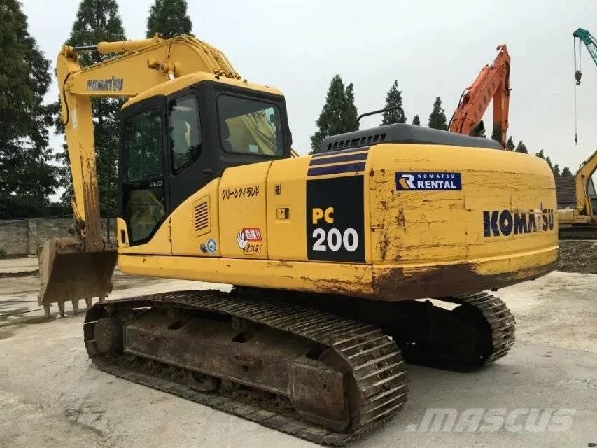 Komatsu pc200-7 Гусеничные экскаваторы