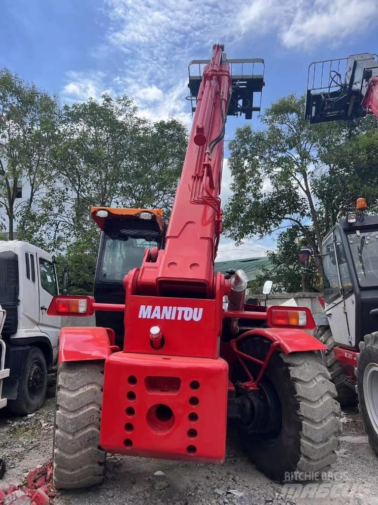 Manitou TL1040 Телескопические погрузчики