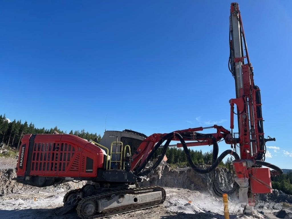 Sandvik DX 800i Буровые вышки