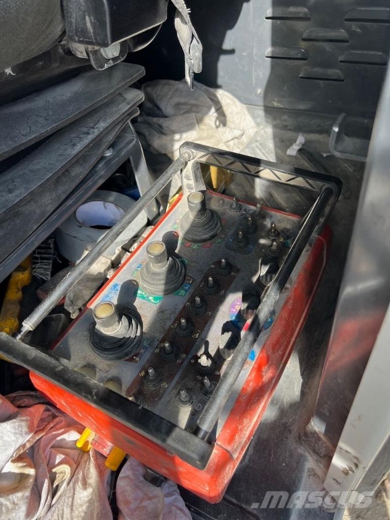 Sandvik DX 800i Буровые вышки