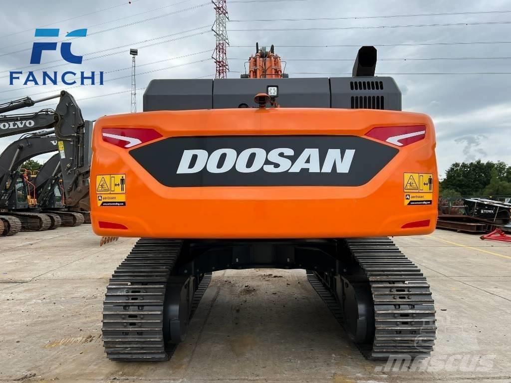 Doosan DX 530 LC-3 Гусеничные экскаваторы