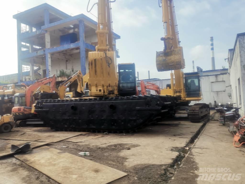 CAT 320 C Экскаваторы-амфибии