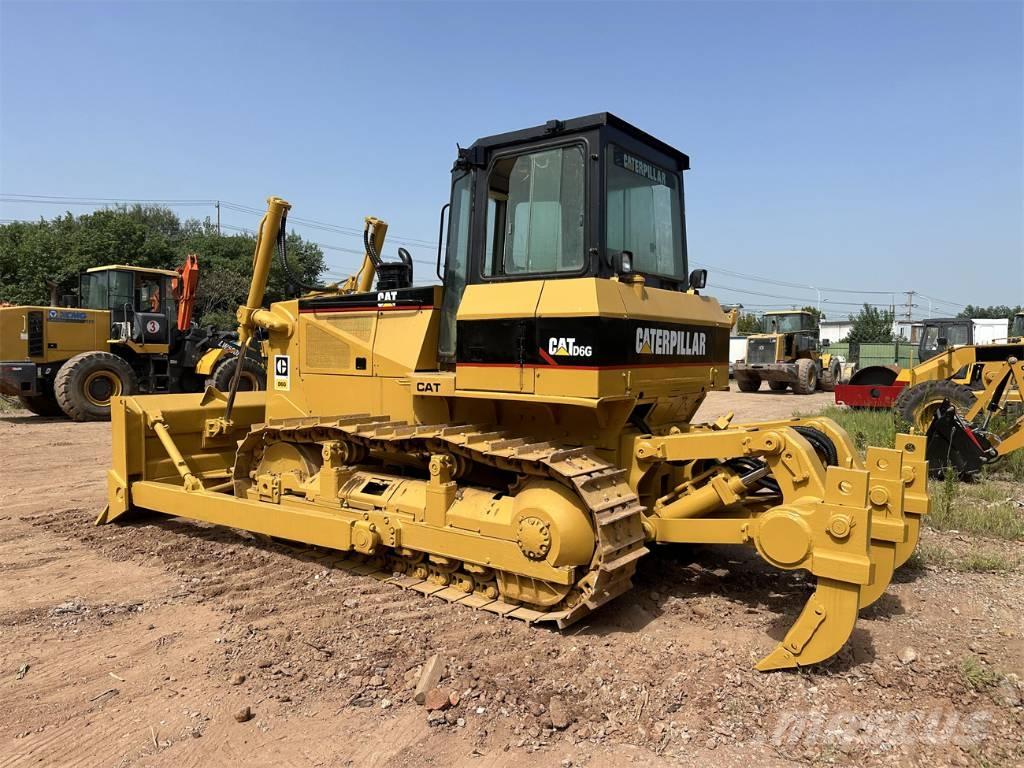 CAT D 6 G Гусеничные бульдозеры