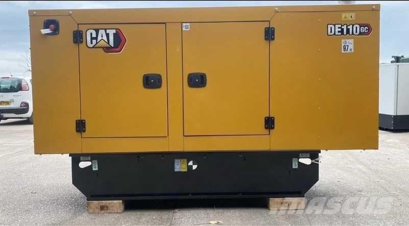 CAT DE110GC Дизельные генераторы