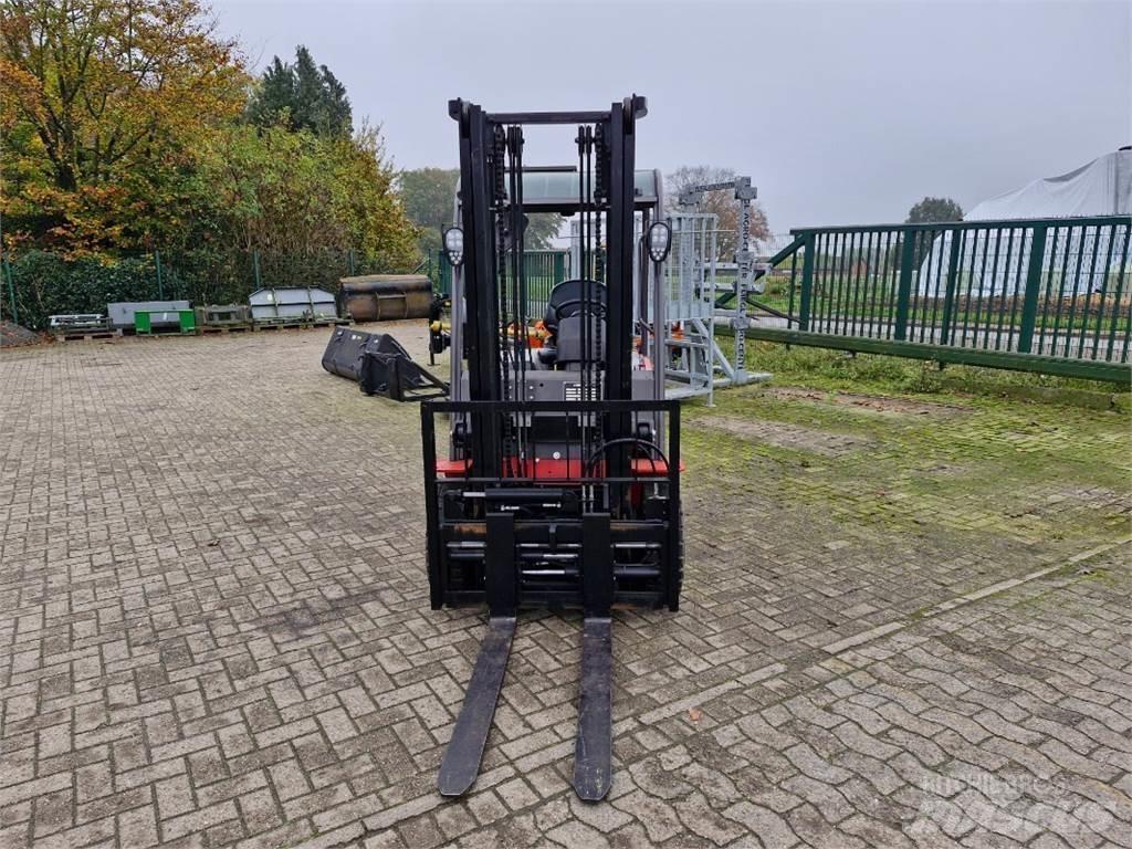Manitou ME 420 Сельхозтехника - Другие