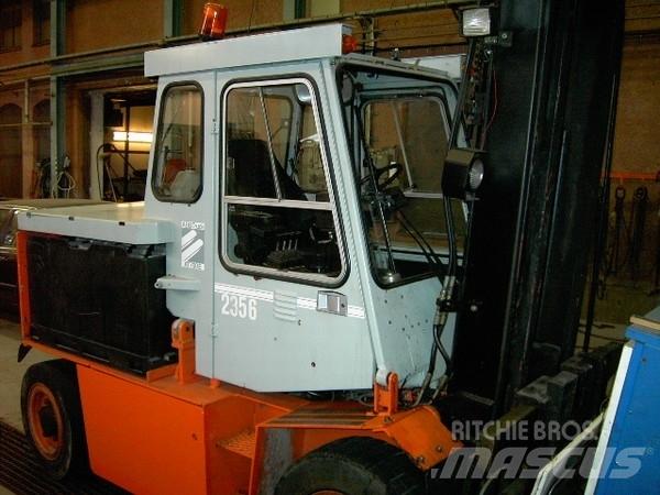 ABB AT 700 Электропогрузчики