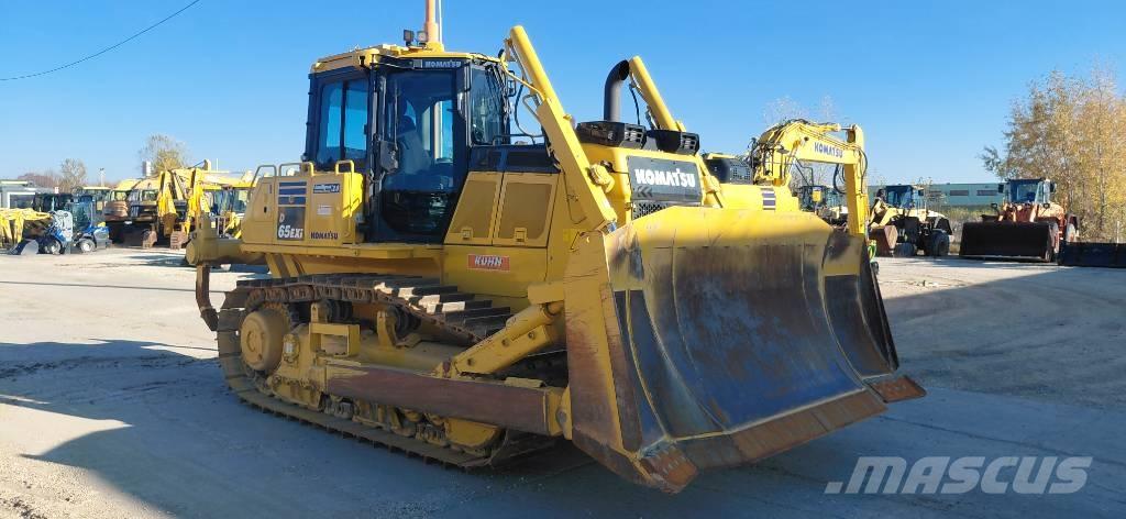 Komatsu D65EXi Гусеничные бульдозеры