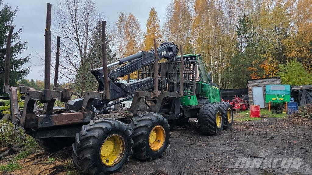 John Deere 1510 E Форвардеры