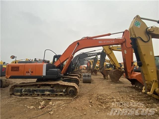 Hitachi ZX240G Гусеничные экскаваторы