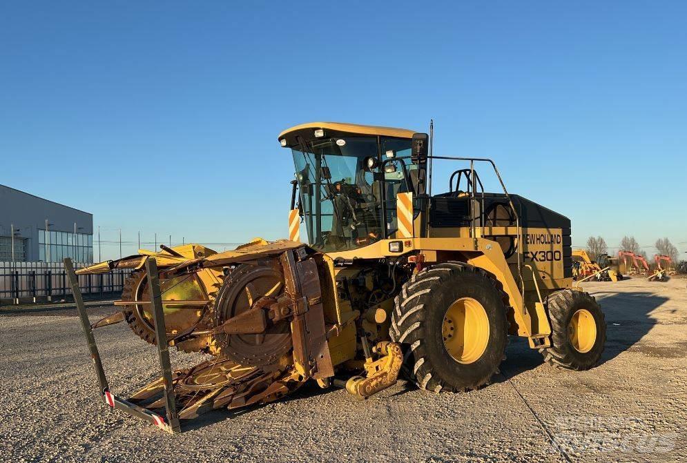 New Holland FX 300 Самоходные кормоуборочные комбайны
