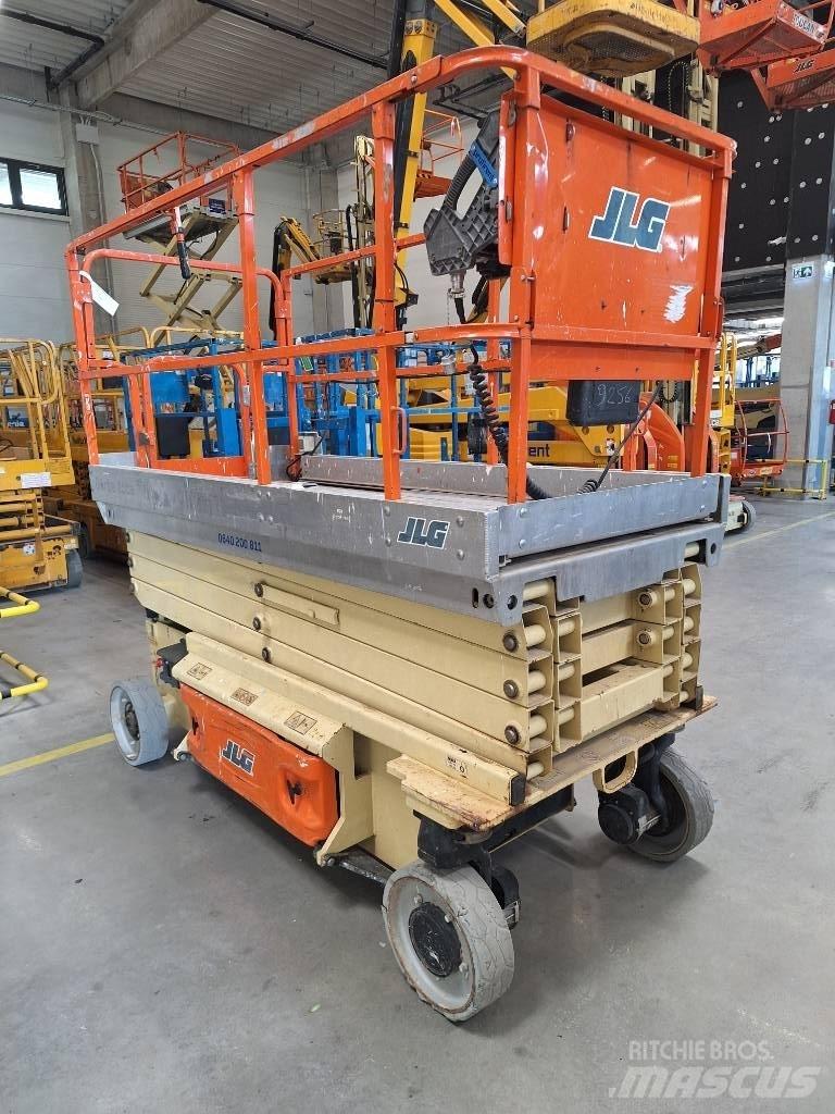 JLG 2646 ES Ножничные подъемники