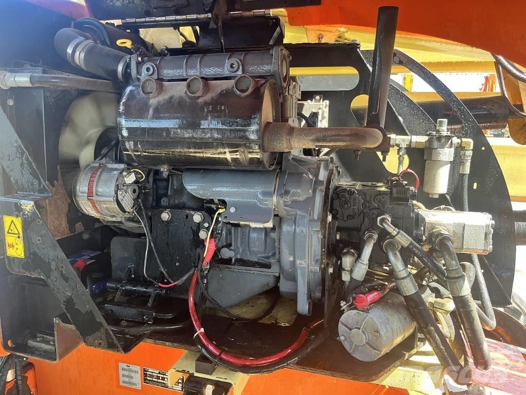 JLG 450 AJ II Коленчатые подъемники
