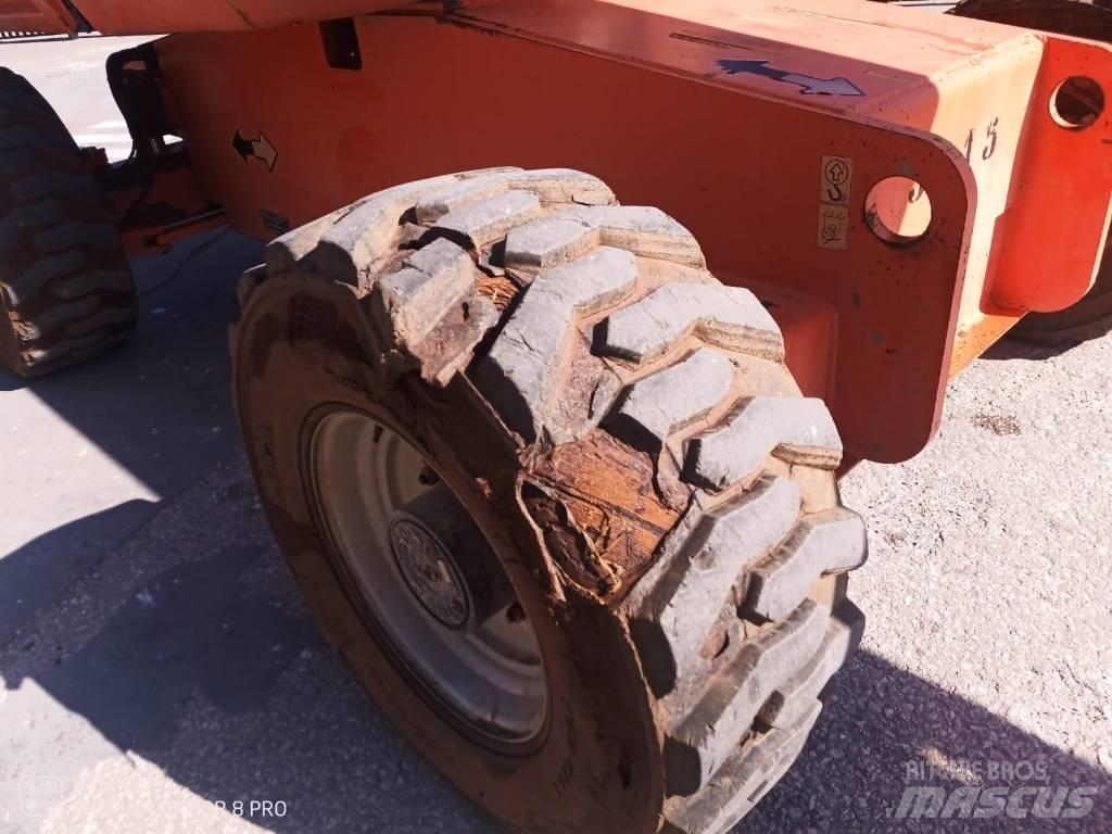 JLG 660 SJ Телескопические подъемники
