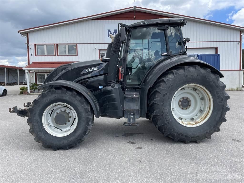 Valtra T234 A Трактора
