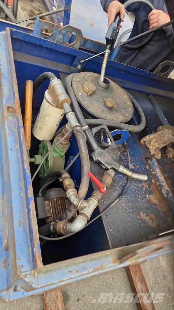  tolsma brandstoftank Другие погрузочные устройства
