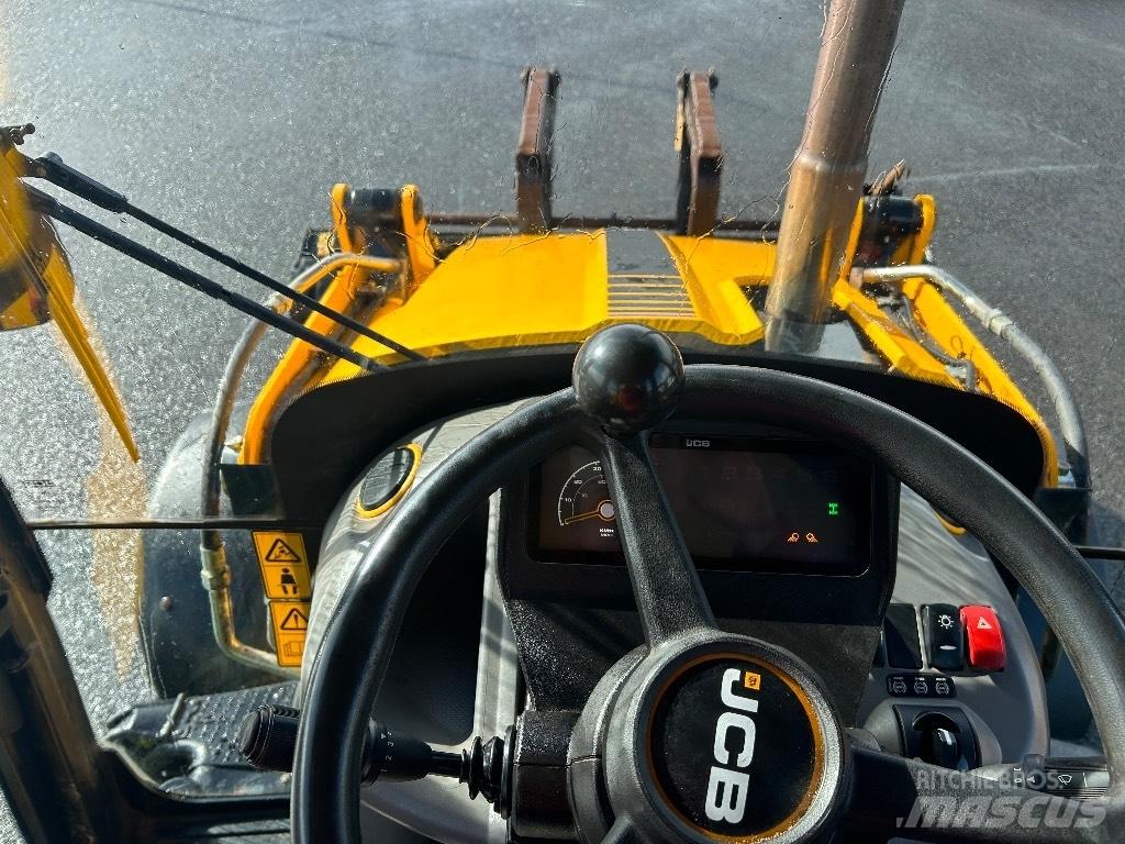 JCB 3CX 81kW / 108 BHP Экскаваторы-погрузчики