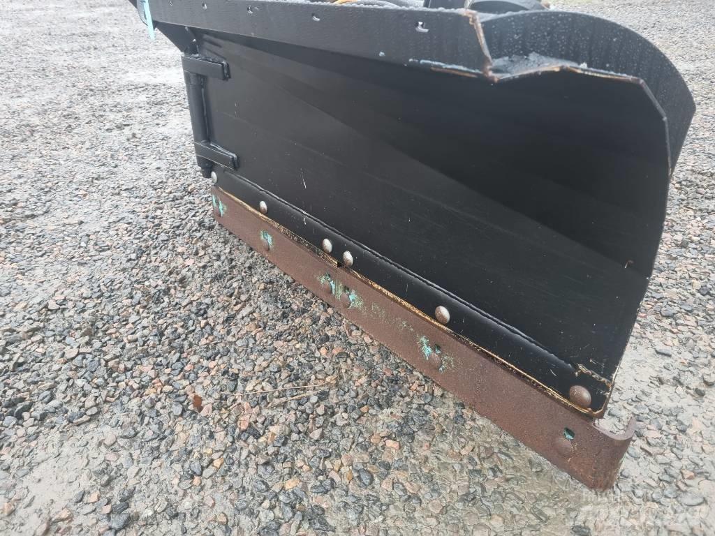 SE Equipment  Vikplog Строительные плуги